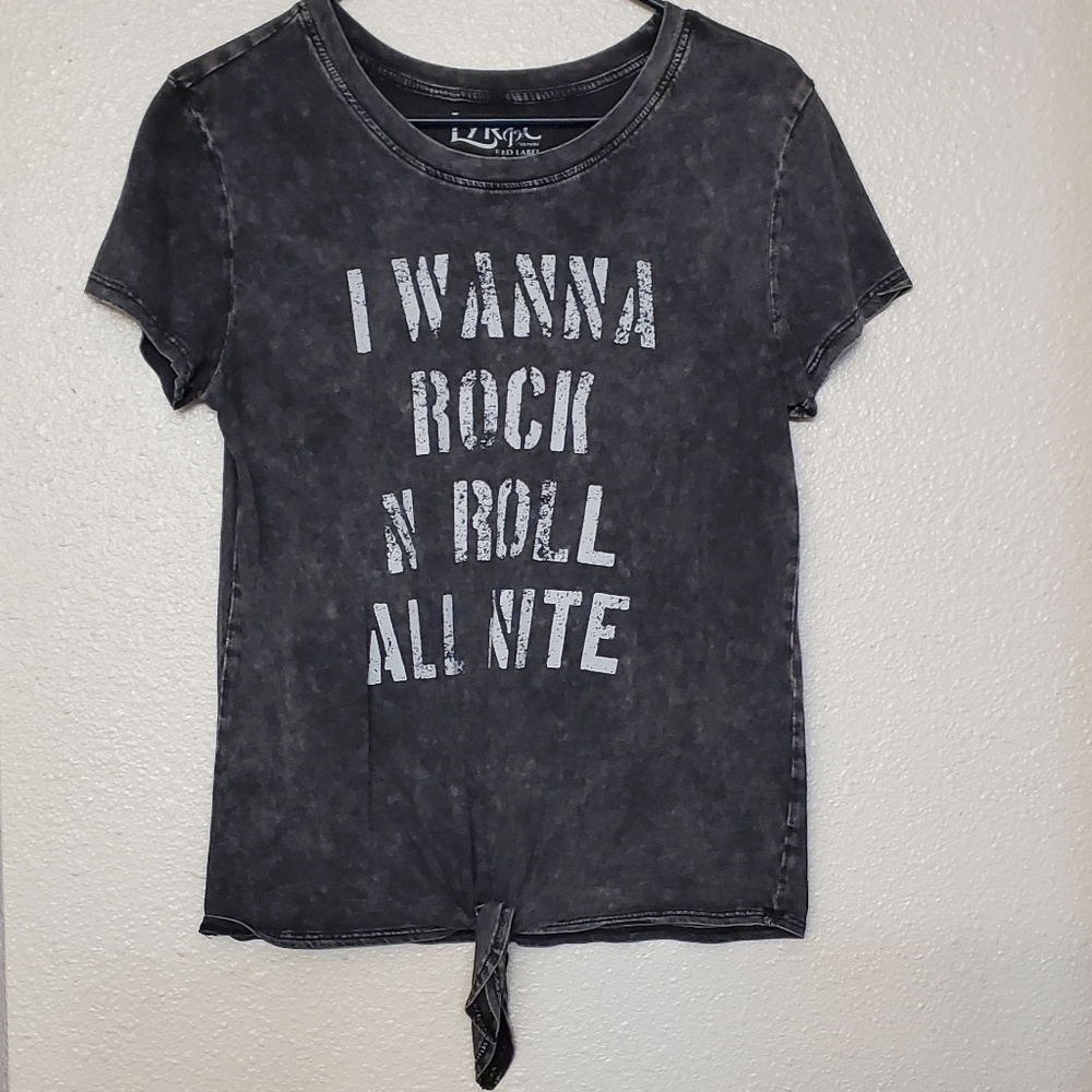 Lyric culture graphic tee